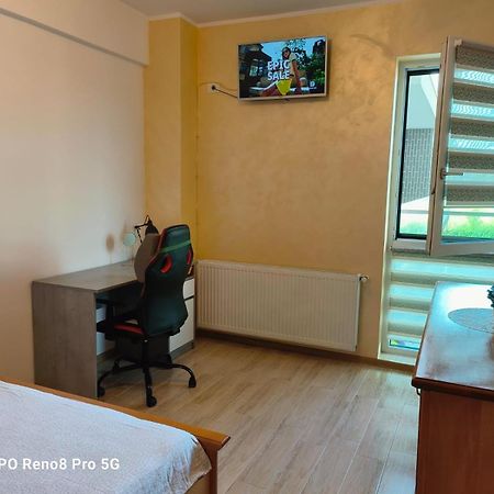 Jeni' S Apartament คอนสตันซา ภายนอก รูปภาพ
